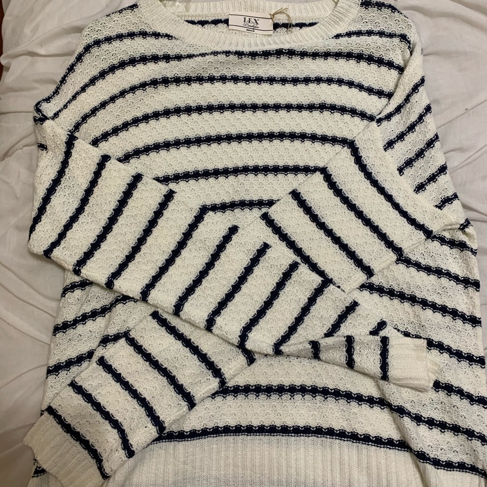 Boutique sweater navy and cream NWT!